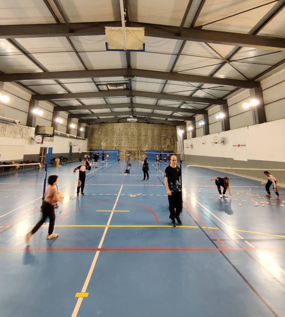 Entrainement enfant de Badminton - ASTMB